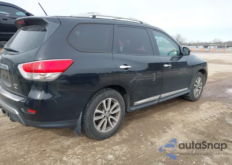 2015 Nissan Pathfinder Sl z USA, uszkodzony, nr VIN 5N1AR2MM3FC656439